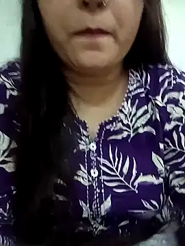 Snapshot of naughtymadam chatting on March 13, 7:26 am naughtymadam online show from March 13, 7:26 am