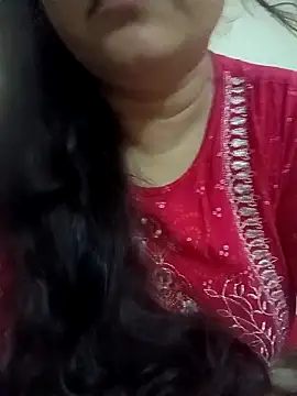 Snapshot of naughtymadam chatting on March 19, 2:48 am naughtymadam online show from March 19, 2:48 am