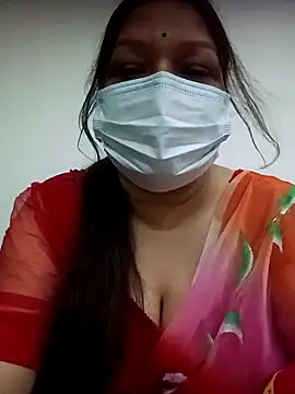 Snapshot of naughtymadam chatting on March 27, 8:26 am naughtymadam online show from March 27, 8:26 am