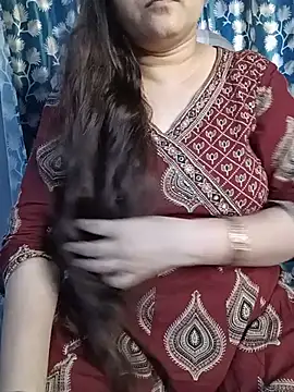 Snapshot of naughtymadam chatting on July 1, 6:26 am naughtymadam online show from July 1, 6:26 am