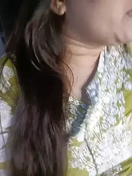 Snapshot of naughtymadam chatting on July 24, 7:28 am naughtymadam online show from July 24, 7:28 am