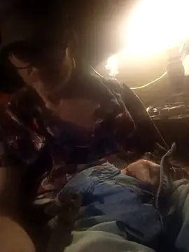 ROBERT0516 online show from February 23, 10:09 pm