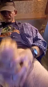 ROBERT0516 online show from March 17, 2:12 pm