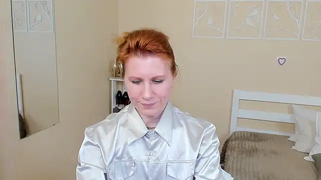 FoxySophia online show from January 28, 12:15 am