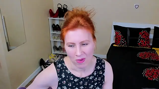 FoxySophia online show from April 25, 12:08 pm