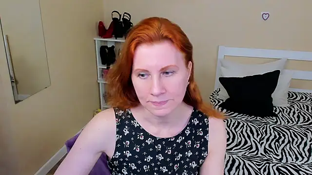 FoxySophia online show from May 2, 2:33 pm