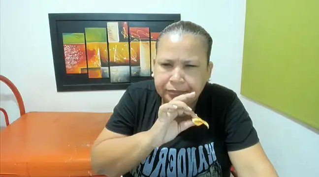 beckyummys online show from December 24, 11:49 am