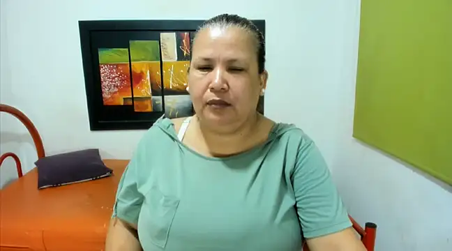 beckyummys online show from December 25, 11:43 am