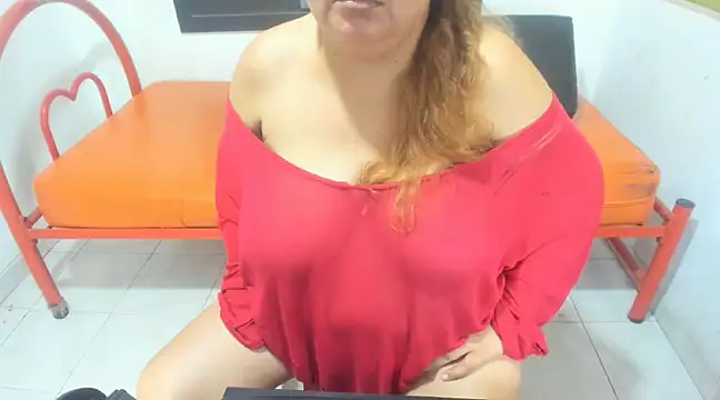 beckyummys online show from February 19, 3:16 pm