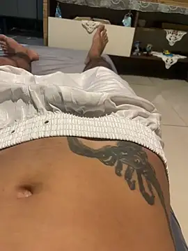 Snapshot of descret_19 chatting on March 16, 2:17 am descret 19 online show from March 16, 2:17 am