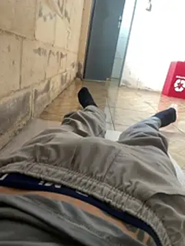 Snapshot of descret_19 chatting on March 26, 3:28 pm descret 19 online show from March 26, 3:28 pm