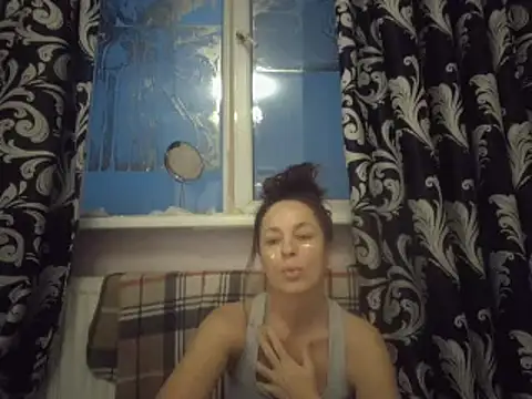 LindaStarS online show from January 17, 5:11 am