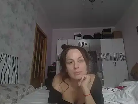 LindaStarS online show from January 24, 11:04 am