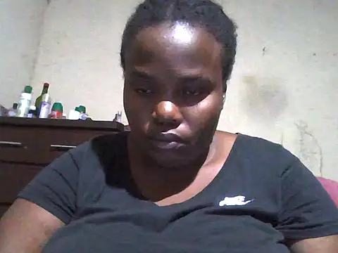 sexybigboobz online show from June 12, 4:28 pm
