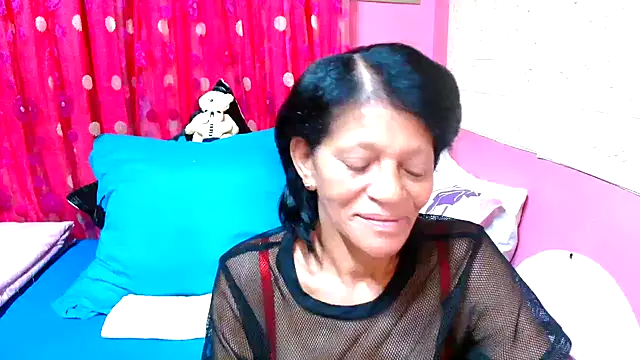 SLUTTYROXY online show from January 8, 4:44 am