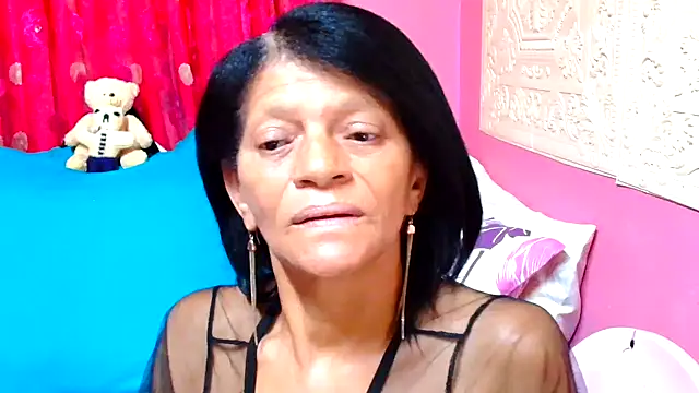 SLUTTYROXY online show from January 16, 5:12 pm