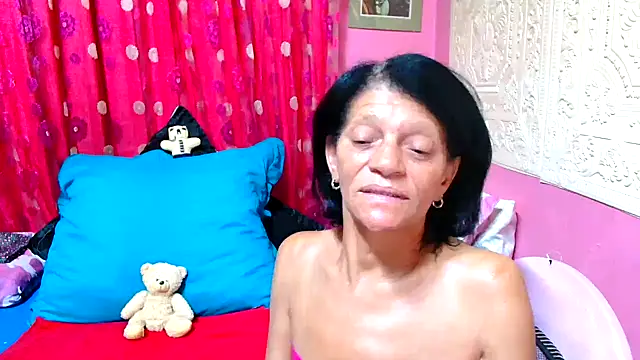SLUTTYROXY online show from February 1, 2:47 am
