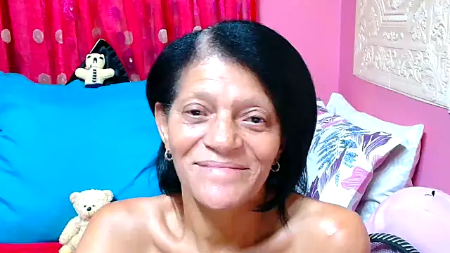 SLUTTYROXY online show from February 1, 8:50 am