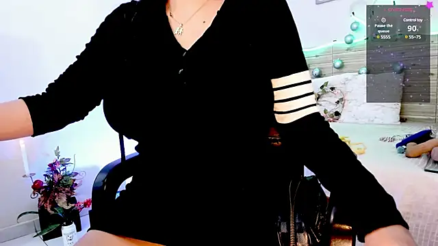 lilahSweet online show from January 2, 2:13 pm