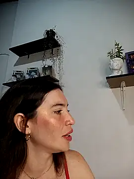 loveuu-bae online show from December 22, 12:28 am
