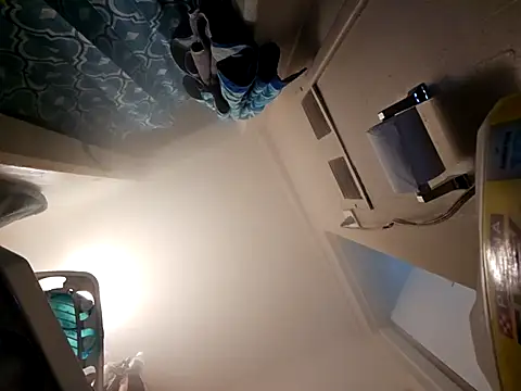 UncutHammer69 online show from March 5, 3:51 am