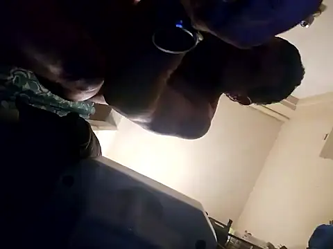 UncutHammer69 online show from March 16, 4:20 am