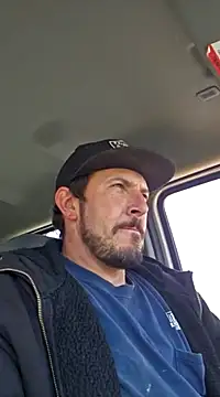 UncutHammer69 online show from March 20, 6:31 pm