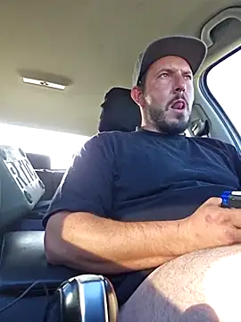 UncutHammer69 online show from September 8, 3:22 pm