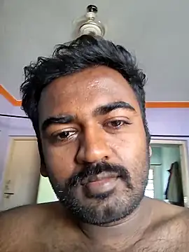 Snapshot of BlackHairy_man chatting on June 22, 10:01 am BlackHairy man online show from June 22, 10:01 am