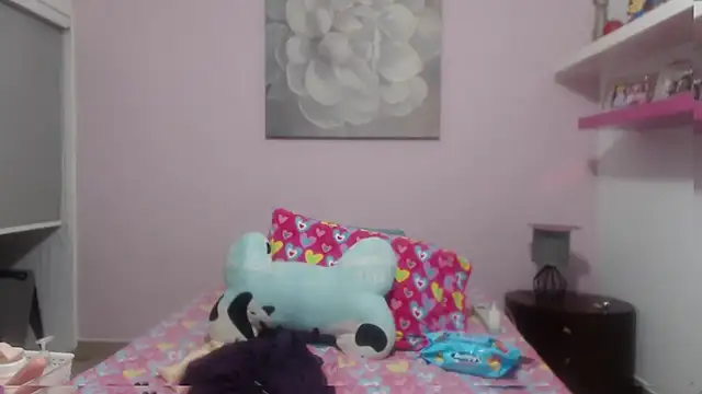 Snapshot of CindyCrawford chatting on March 10, 3:23 am CindyCrawford online show from March 10, 3:23 am