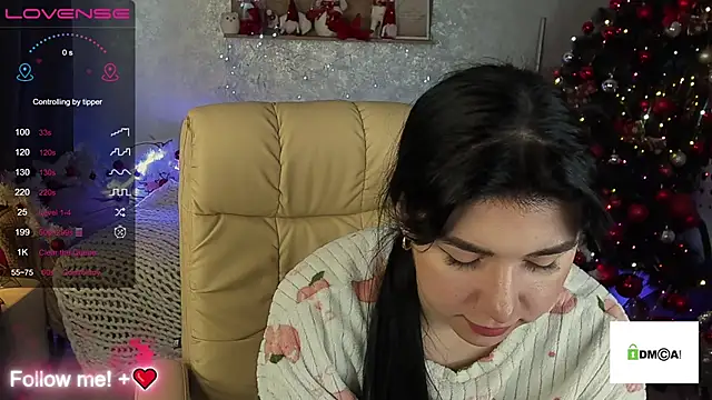 EmilyCandyy online show from December 14, 7:07 am