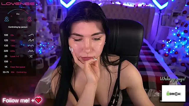 EmilyCandyy online show from December 24, 10:01 am