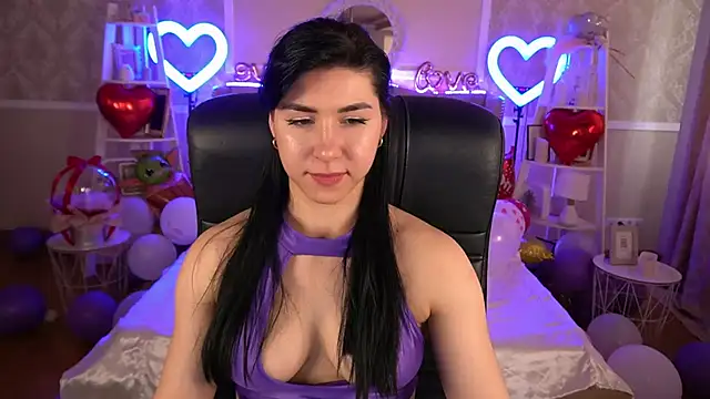 EmilyCandyy online show from February 17, 9:46 am