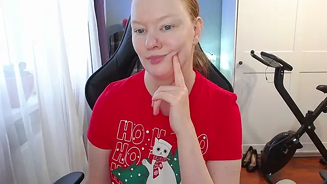 Snapshot of Lady_Inari chatting on December 22, 9:17 am Lady Inari online show from December 22, 9:17 am