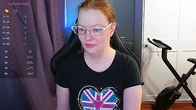 Snapshot of Lady_Inari chatting on March 27, 12:38 am Lady Inari online show from March 27, 12:38 am