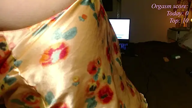 victoria97 online show from December 2, 7:31 pm