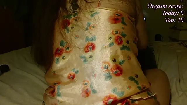 Snapshot of victoria97 chatting on February 2, 3:00 pm victoria97 online show from February 2, 3:00 pm