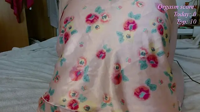 victoria97 online show from May 17, 2:24 pm
