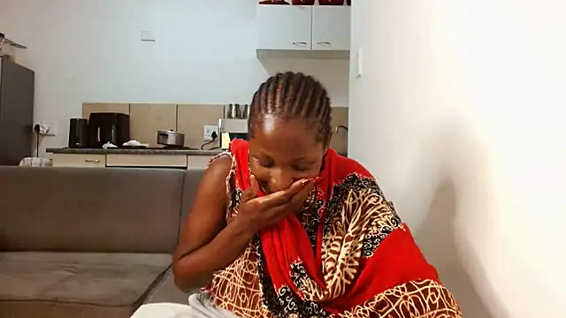 SoftRosee online show from February 18, 9:55 pm