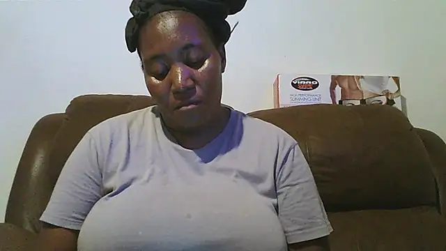 ebonytitts4u online show from March 9, 5:39 pm