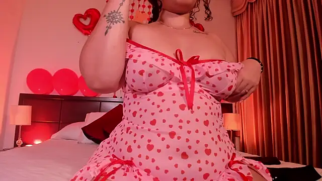 Snapshot of matilda_69x chatting on February 15, 1:53 am matilda 69x online show from February 15, 1:53 am