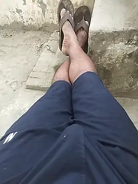 bigh96dik online show from May 17, 3:37 am