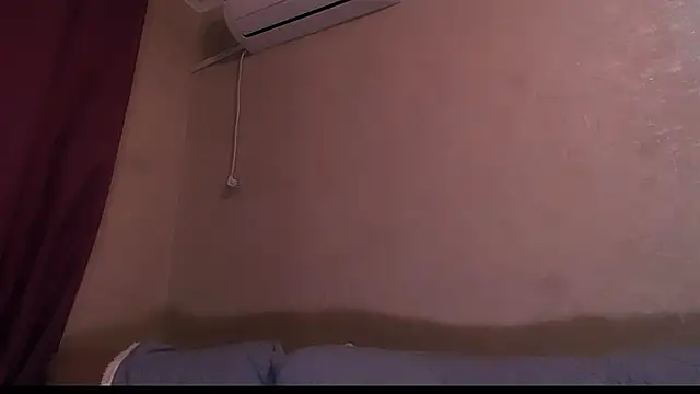 fedora online show from December 21, 11:50 am