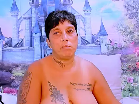 indianroxy online show from February 1, 4:33 pm