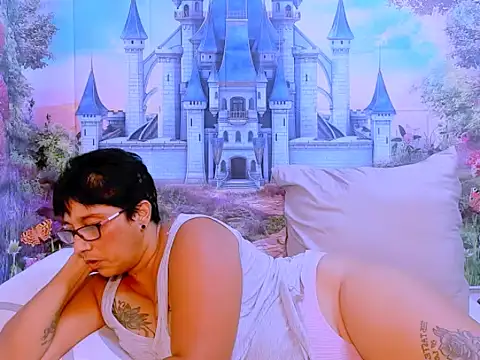 indianroxy online show from February 20, 12:47 pm