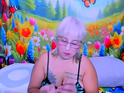 indianroxy online show from June 28, 12:33 pm
