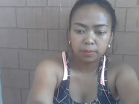 milkboobsgirl online show from April 28, 7:02 am