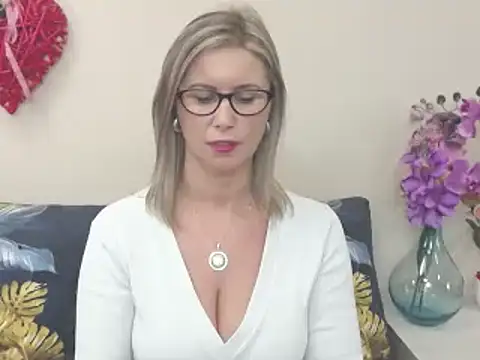 DoreenSexy online show from December 5, 11:38 am
