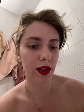 Snapshot of MariiD chatting on March 31, 8:31 pm MariiD online show from March 31, 8:31 pm