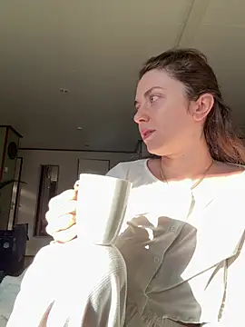 Snapshot of MariiD chatting on April 19, 6:56 am MariiD online show from April 19, 6:56 am